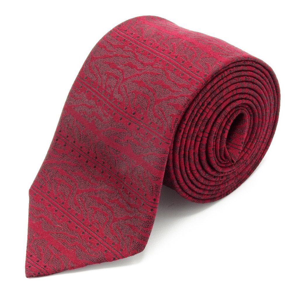Vintage Tie Rack Red Paisley Pattern Neck Tie